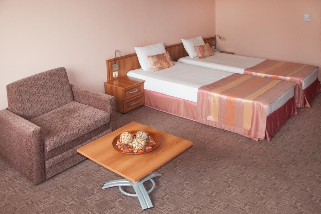 Hotel Real 플로브디프 객실 사진