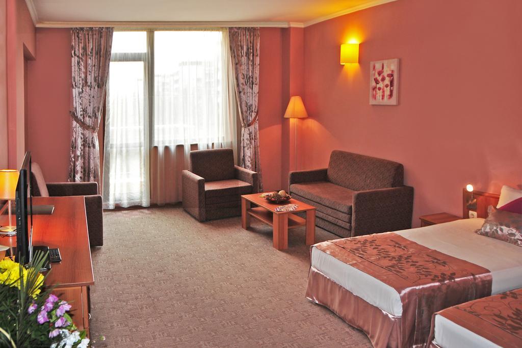 Hotel Real 플로브디프 객실 사진