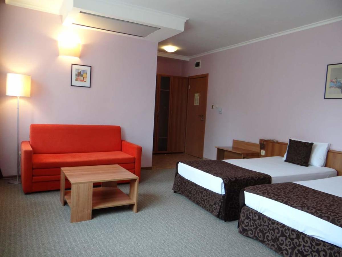 Hotel Real 플로브디프 외부 사진