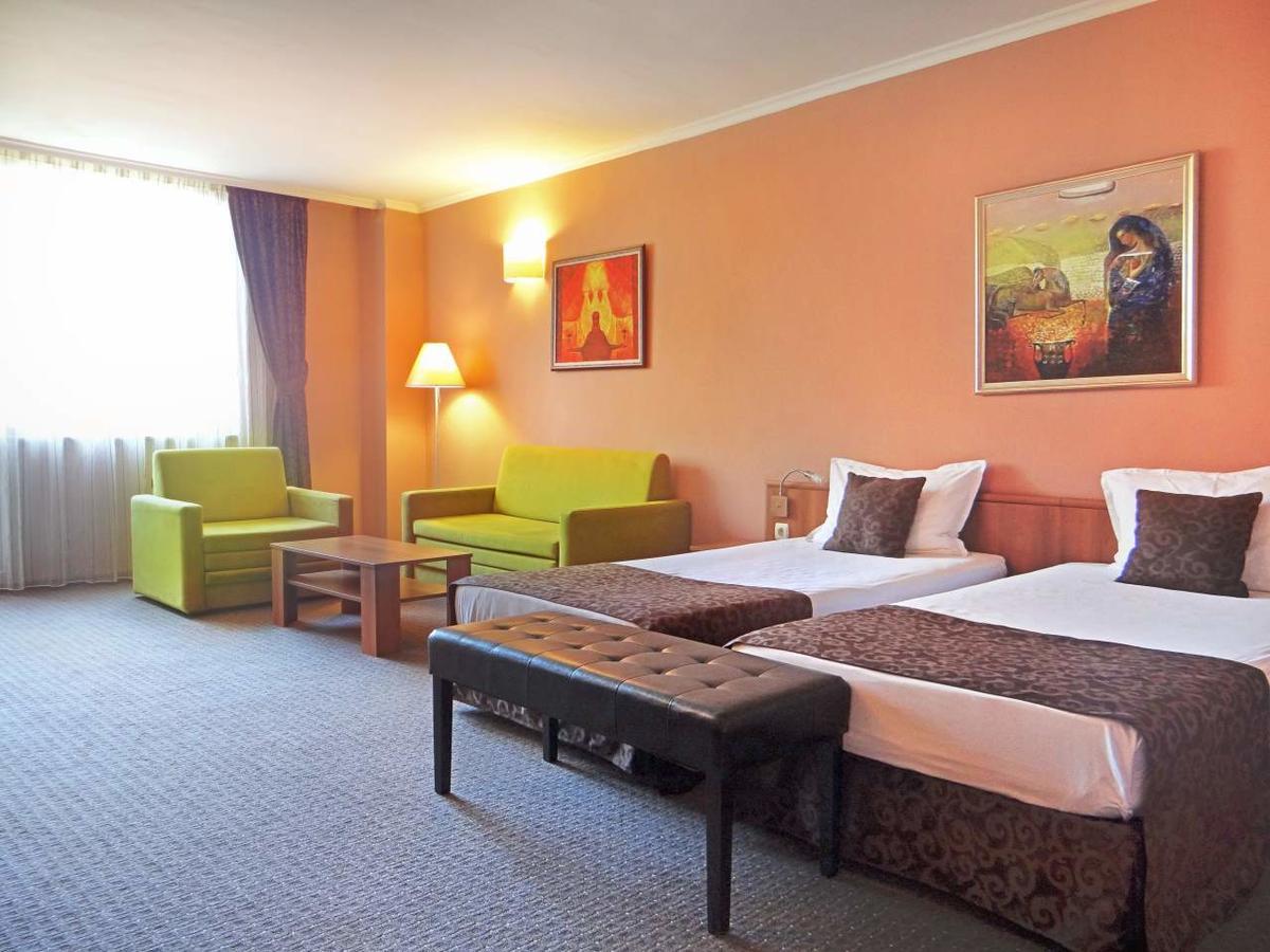 Hotel Real 플로브디프 외부 사진