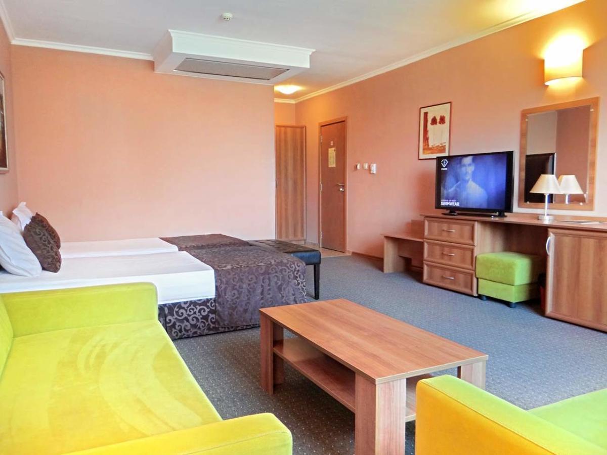 Hotel Real 플로브디프 외부 사진