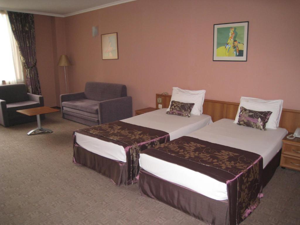 Hotel Real 플로브디프 객실 사진